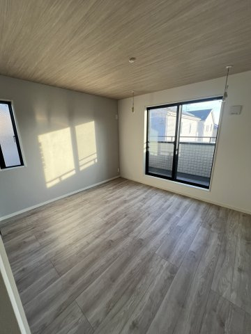 中央区田名　新築戸建全８棟の洋室