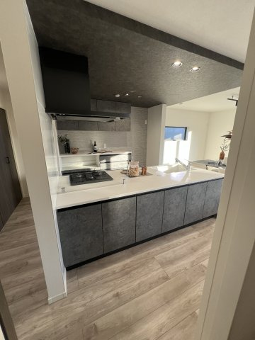 中央区田名　新築戸建全８棟のキッチン|モデルハウス棟のキッチンです