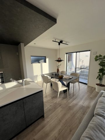中央区田名　新築戸建全８棟のその他|モデルハウス棟のダイニングです