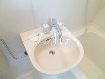 【洗面所】 | メゾン丸十 | 洗面台です。