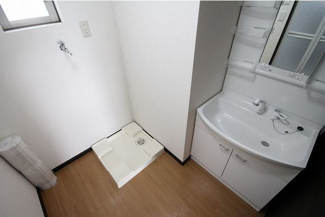 【独立洗面台】 | Four Leaf Clover