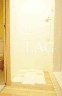 【その他】 | アーバンコート白鳥 | 室内洗濯機置場です。