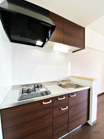 プラウランド名駅のキッチン