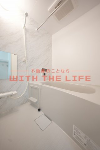 ベルフルール旭【キャッシュバック対象物件】の浴室|※同建築会社施工の類似物件の画像です