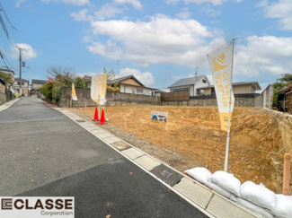 【前面道路含む現地写真】 | 宇治市木幡御蔵山　2区画　J号地　建築条件無し