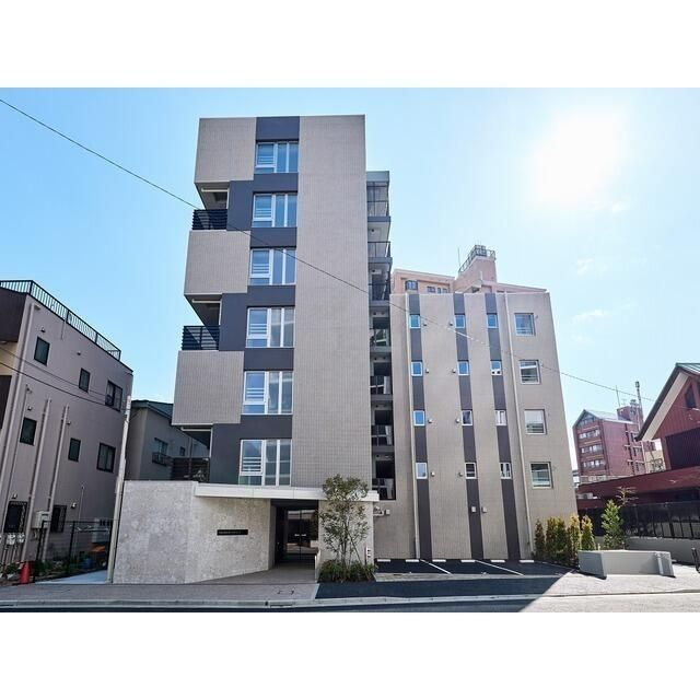 コンフォリア・リヴ西大島SOUTHの外観