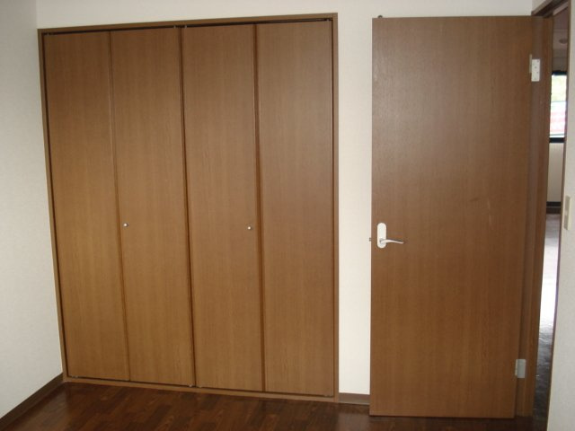 グランディール高野台の収納|クローゼット