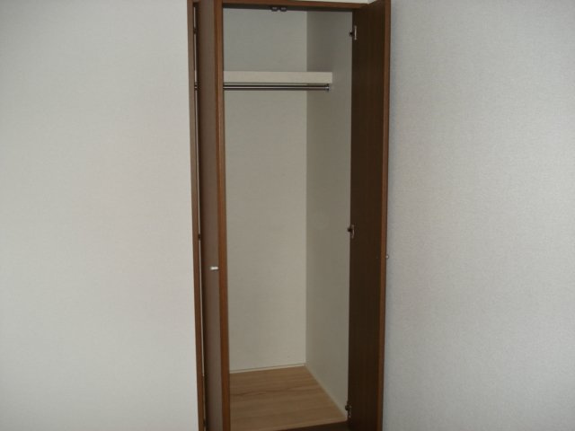 グランディール高野台の収納|クローゼット