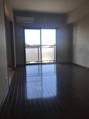 【居間・リビング】 | リヴェール滝山