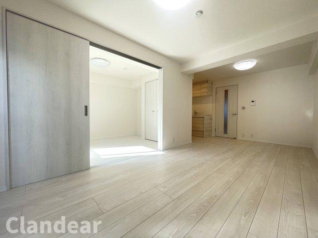 セザール錦糸町の洋室|ドキドキの新生活も、安心してスタート。ぴったりの住まいを見つけませんか？クランディアが一緒に住まい選びをサポートします‼　まずは、お気軽にお問合せください　＃クランディア