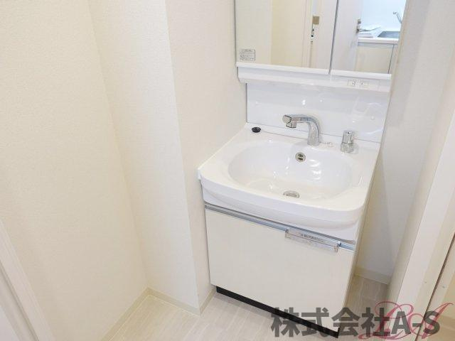 プレサンスＴＨＥ久屋大通レジェンドの洗面所|同間取り画像使用
実際のお部屋と色などが異なる場合がございます。