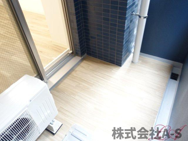 プレサンスＴＨＥ久屋大通レジェンドのバルコニー|同間取り画像使用
実際のお部屋と色などが異なる場合がございます。