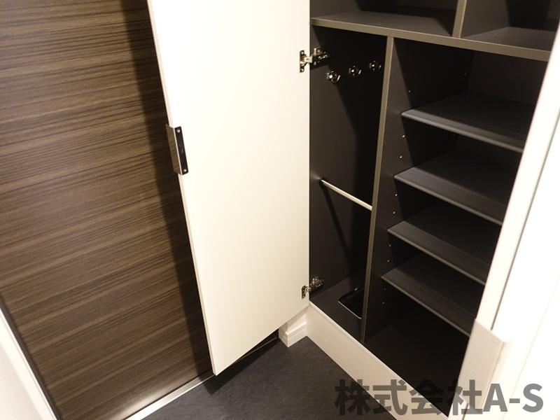 プレサンスＴＨＥ久屋大通レジェンドの収納|同間取り画像使用
実際のお部屋と色などが異なる場合がございます。