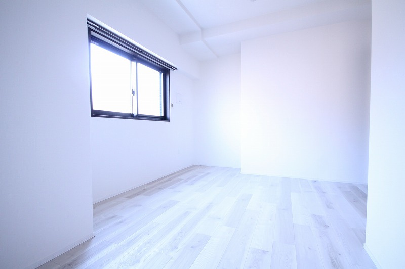 レジーナヒルズ覚王山の洋室