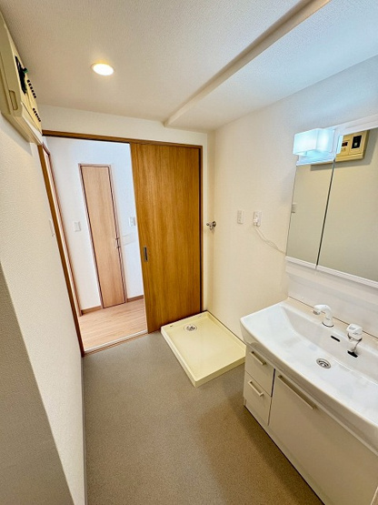 【ランドリースペース】 | アレグリア香椎駅前