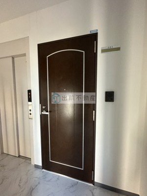 【玄関】 | T・H・S・Yビル