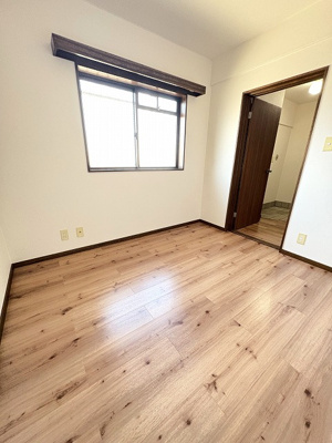 【洋室】 | サンシャイン和