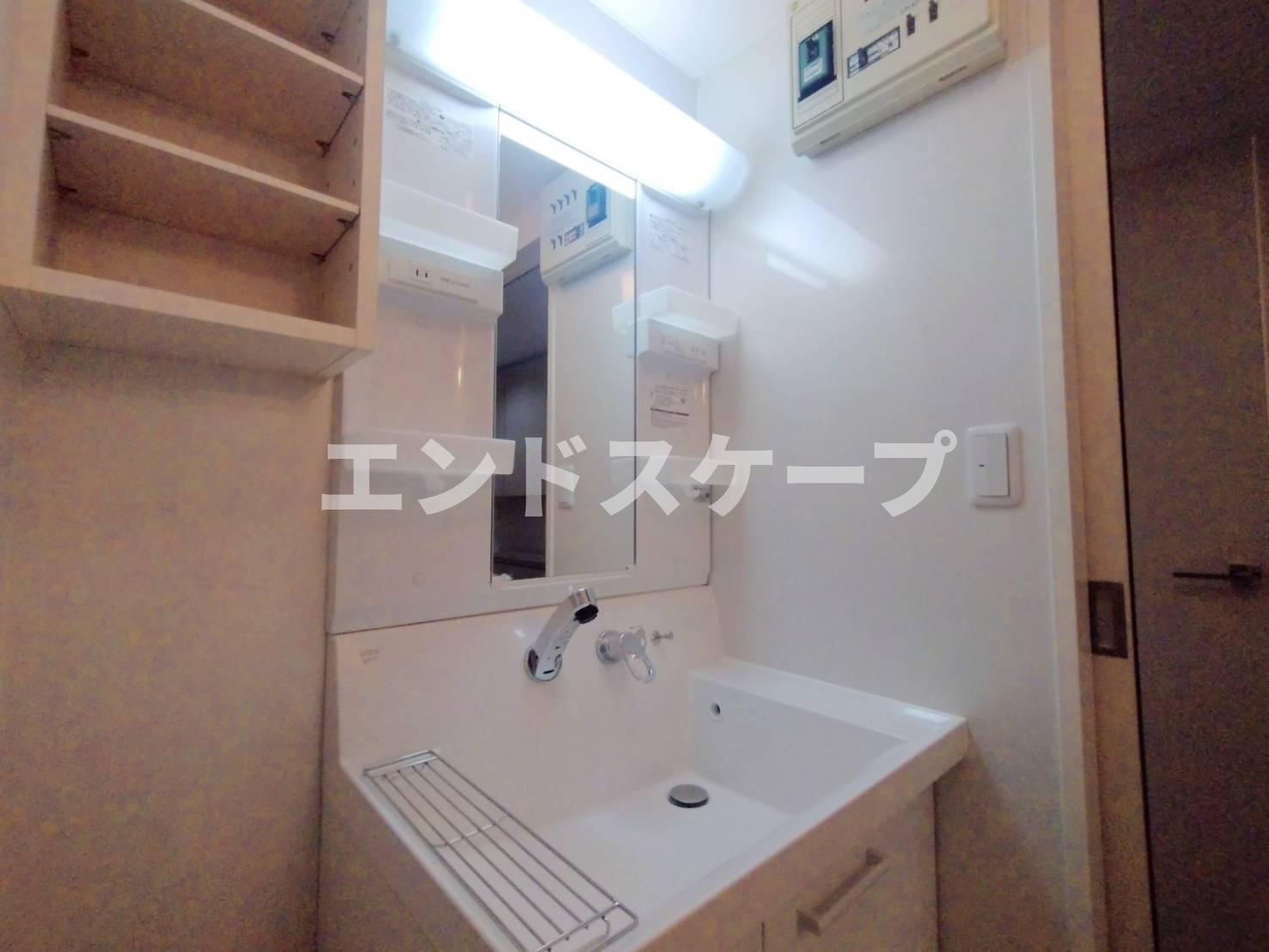 三恵レジデンスIの洗面所|高崎、前橋のお部屋探しはエンドスケープまで！お客様の理想お聞かせ下さい♪