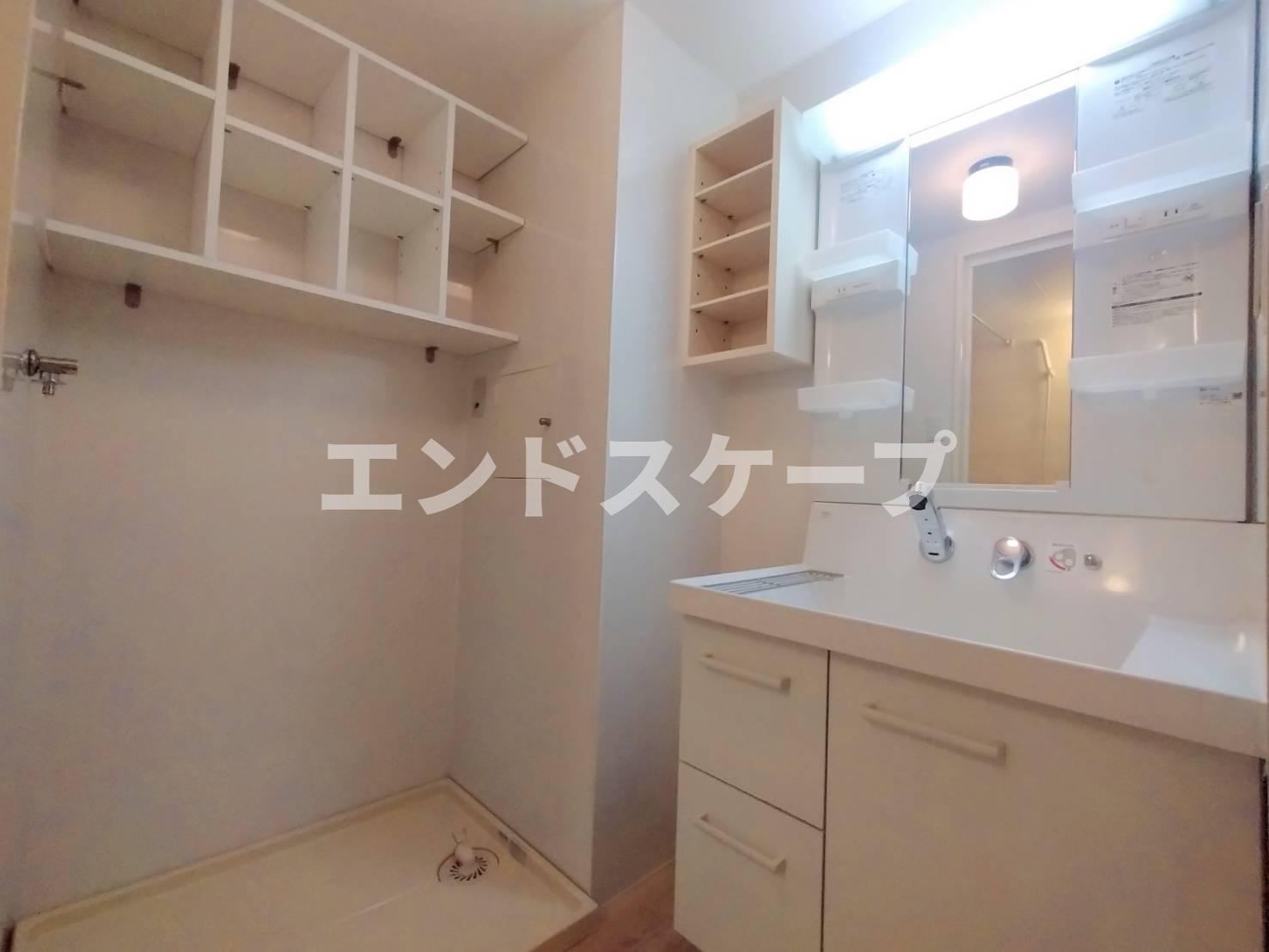 三恵レジデンスIの洗面所|高崎、前橋のお部屋探しはエンドスケープまで！お客様の理想お聞かせ下さい♪