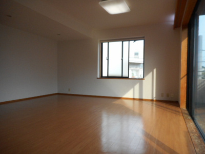 【居間・リビング】 | タウンハウス等々力