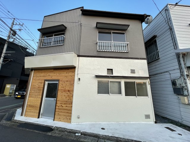 上広谷１７４－８店舗の外観