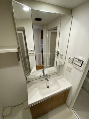 【独立洗面台】 | アーバネックス心斎橋 | アーバネックス心斎橋　独立洗面化粧台