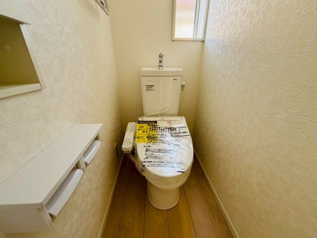 八街文違　第6　１号棟　新築戸建のトイレ