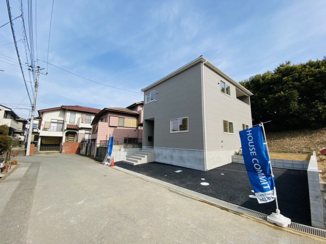 八街文違　第6　１号棟　新築戸建ての前面道路含む現地写真