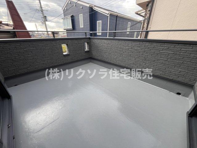 川勝町　新築一戸建てのバルコニー|ワイドバルコニー
■物件内覧・資金計画相談・住宅ローン相談、リフォーム相談、お問合せ受付中■
※当日・翌日のご内覧、ご相談はお電話でのお問合せがスムーズです！