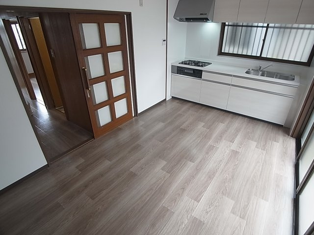 Cozy唐櫃の設備|開放感の有る室内