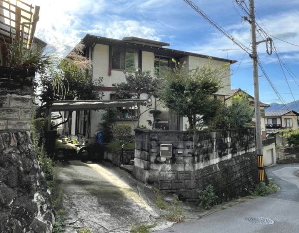 牛田新町3丁目　一戸建て