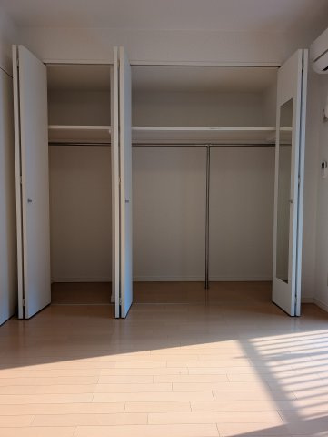 レジディア天神の収納