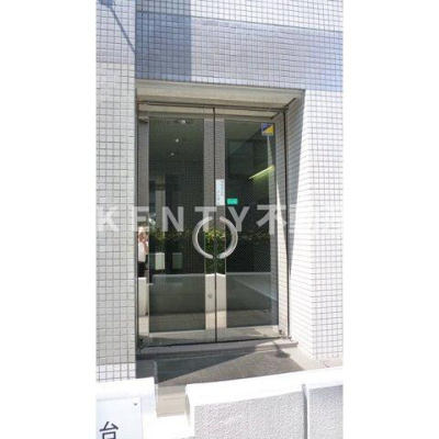 【エントランス】 | プラザ旗の台 | エントランスです