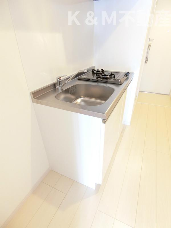 リブリ・R&Kのキッチン|コンパクトなキッチンで掃除もラクラク