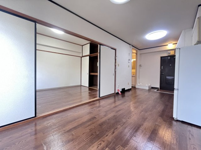 【居間・リビング】 | 千種ハイツ