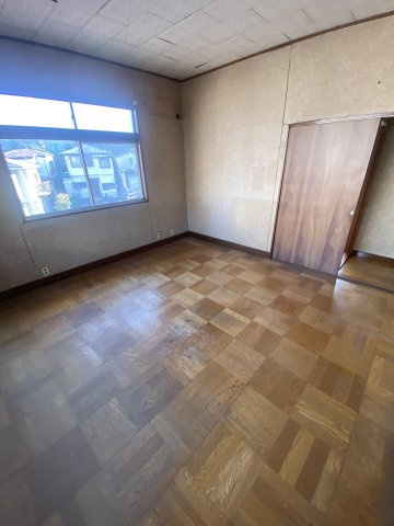 【 売主 】横浜市南区六ツ川4丁目　戸建の洋室|2階洋室