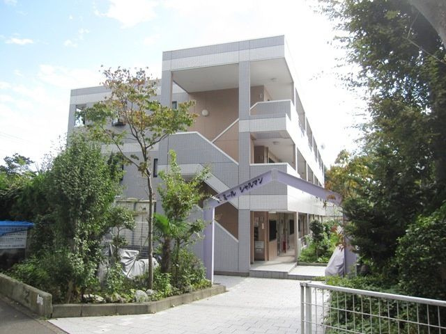 ドミールシャルマンのエントランス