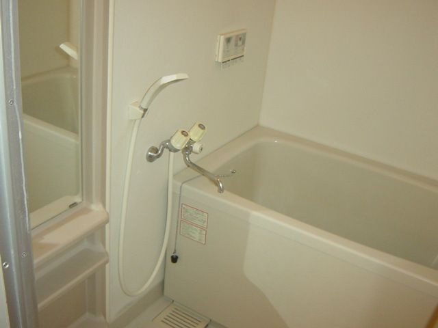 ドミールシャルマンの浴室