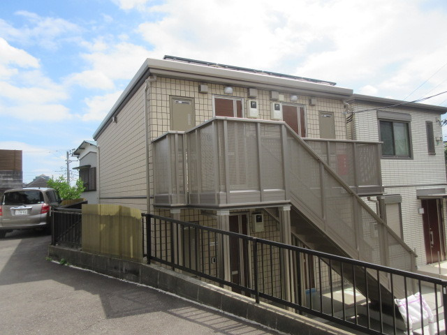 ハイネスヒルズのエントランス|セキスイハイム施工