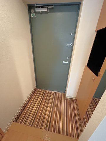 アスピーテ渡辺通の玄関