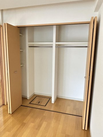 アスピーテ渡辺通の収納