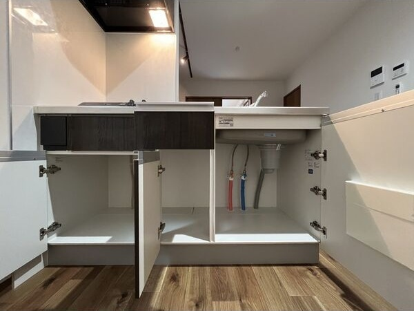 Taste八田の設備