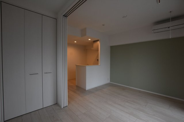 アルティザ大濠公園の居間・リビング