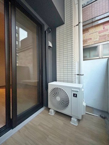 CrossRoad SasashimaLiveのバルコニー