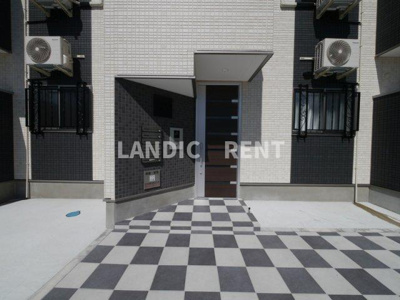 【エントランス】 | カトレア板付