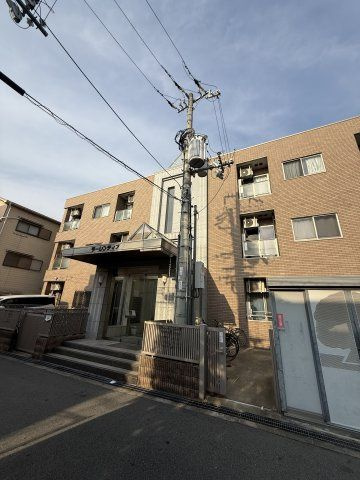 ラーレンティア