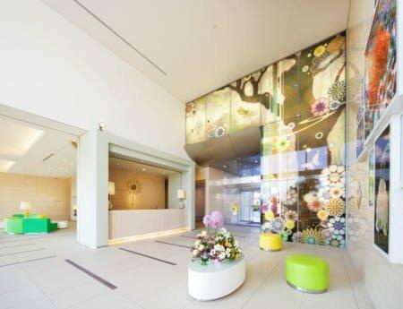 ロイヤルパークス若葉台のロビー