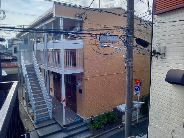 レオパレスフローラ