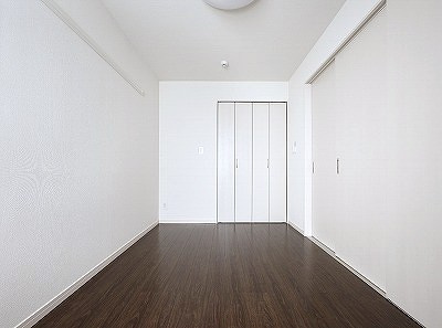 【洋室】 | リブリ・袖ヶ浦