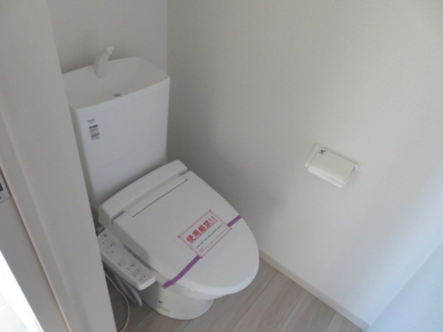 高崎市岩鼻町１期（全４棟）１号棟のトイレ